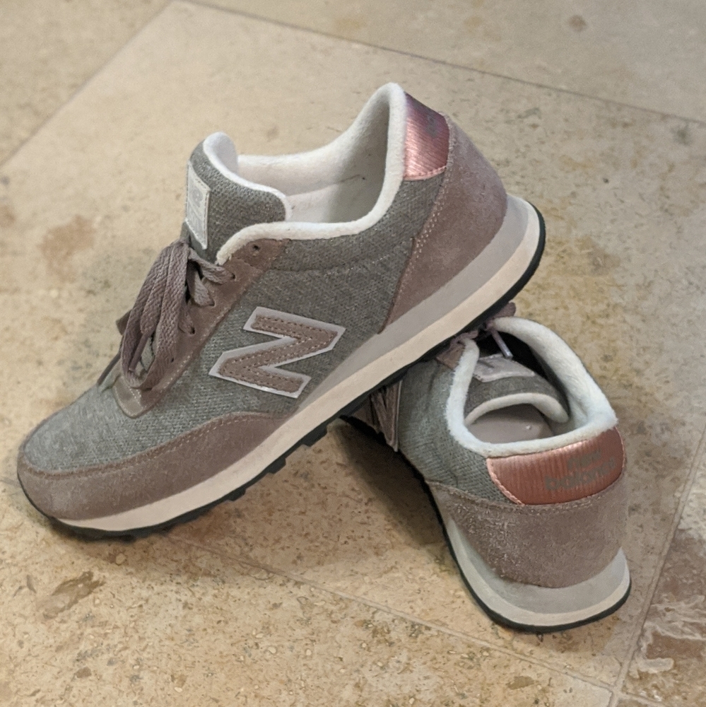 Women's new balance 501